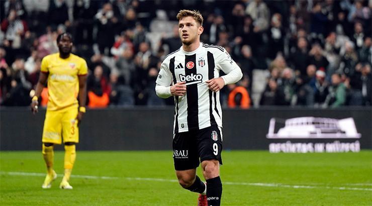 Semih Kılıçsoy'a Premier Lig'den talip!