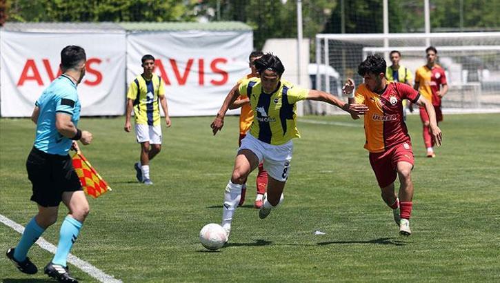 U19 derbisinde kazanan çıkmadı | Maç sonucu Fenerbahçe - Galatasaray: 2-2