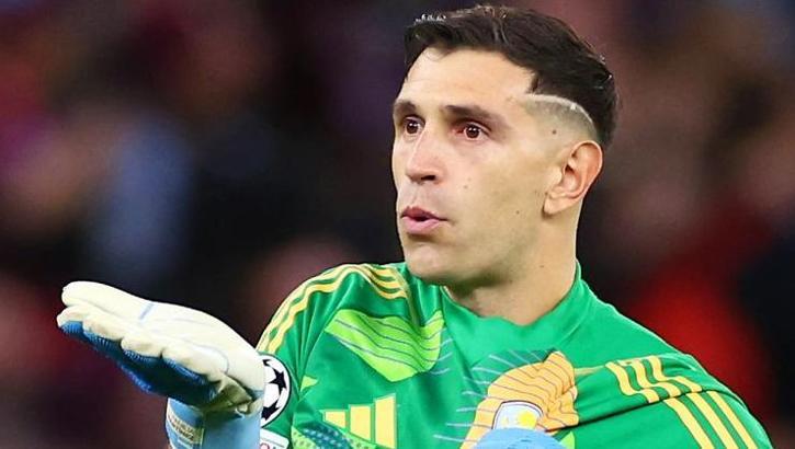 Aston Villa set Emiliano Martinez’s price Tag!