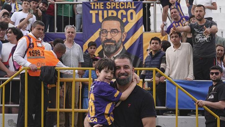 Arda Turan'dan veda açıklaması: 'Benim için muhteşem bir yolculuktu'