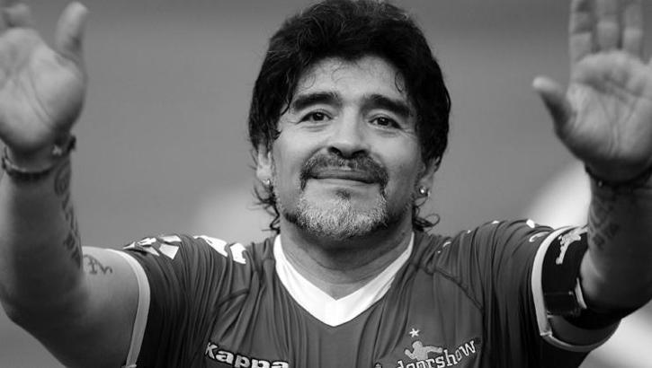 Maradona'nın ölümüne ilişkin dava mahkemece usulsüzlük gerekçesiyle iptal edildi