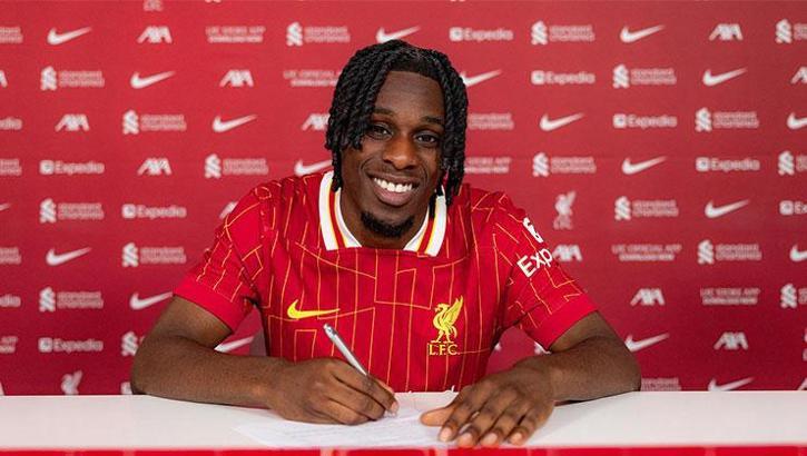 Liverpool sezonun ilk transferini açıkladı!