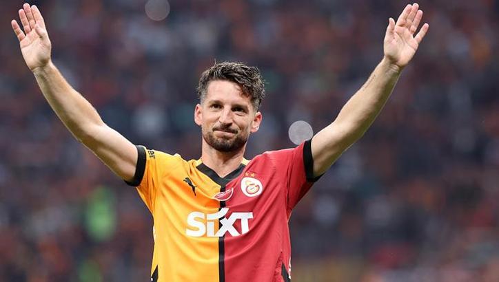 Mertens, Galatasaray'dan 5 kupayla ayrıldı