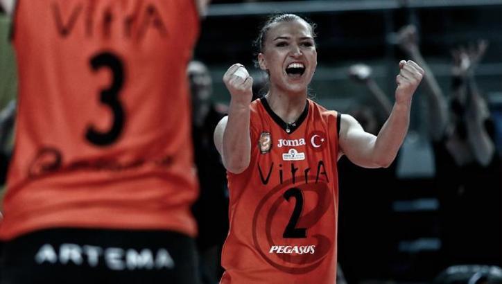 Meliha Diken yeniden Eczacıbaşı'nda