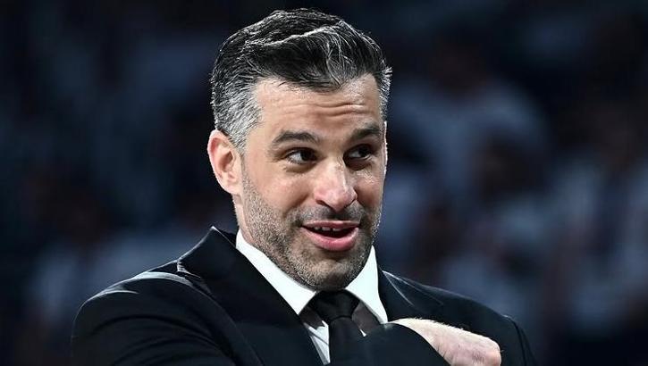 Beşiktaş, Dusan Alimpijevic ile yeni sözleşme imzaladı! Resmen açıklandı...