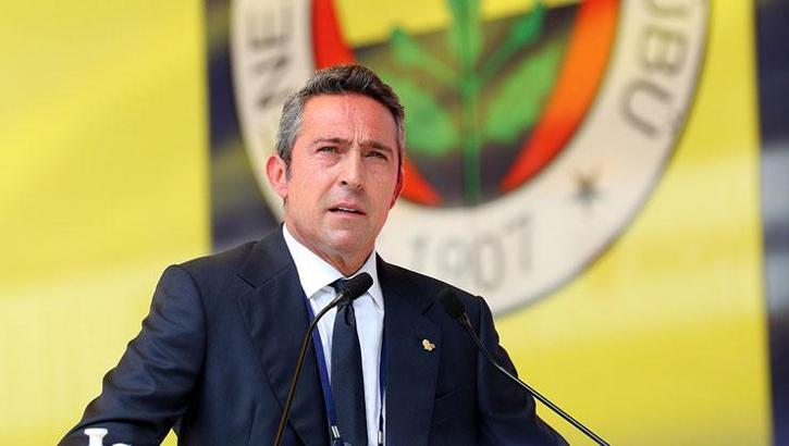 Fenerbahçe'de imza için açıklama: 'Gerçekler çarpıtılıyor'