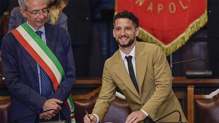 Dries Mertens'e fahri vatandaşlık için özel tören