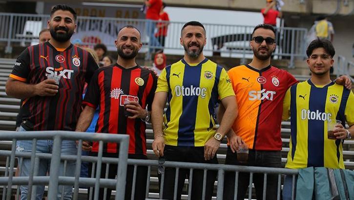 ABD - Türkiye maçı için Amerika kıtasındaki Türkler maça akın etti!
