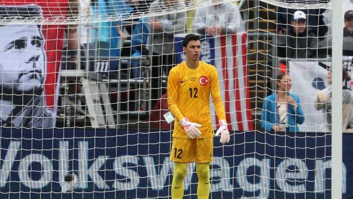 Berke Özer maç sonu konuştu: 7 yıl sonra forma giymek gurur verici