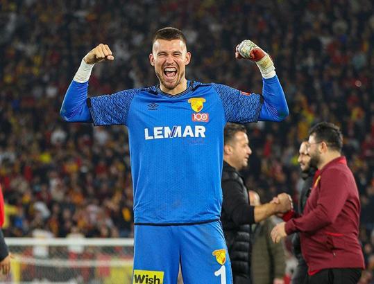 Göztepe'de Mateusz Lis'in talipleri belli oldu