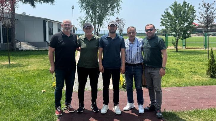 Kocaelispor'da Teknik Direktör Selçuk İnan göreve başladı