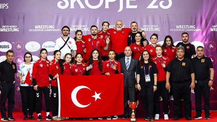 Milli kadın güreşçiler, Avrupa Şampiyonası'nda zirvede