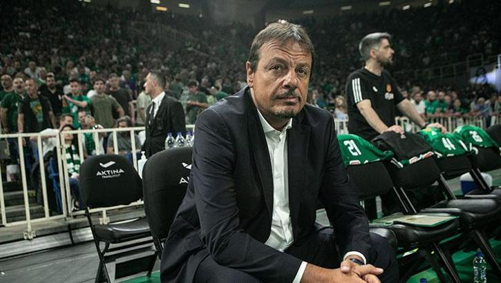 Yunanistan'da Ergin Ataman'a ceza verildi