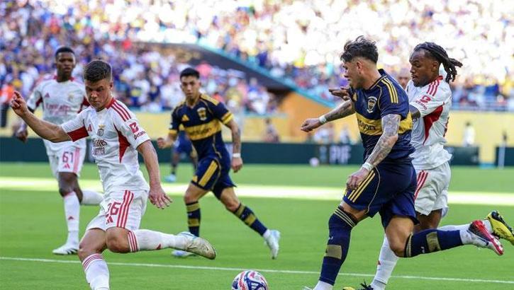 Boca Juniors and Benfica played to a draw in the FIFA Club World Cup: 2-2