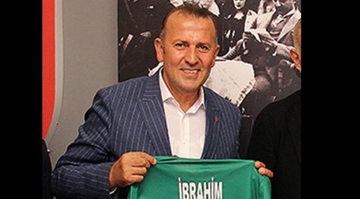 Karşıyaka'da Mehmet Karal sesleri