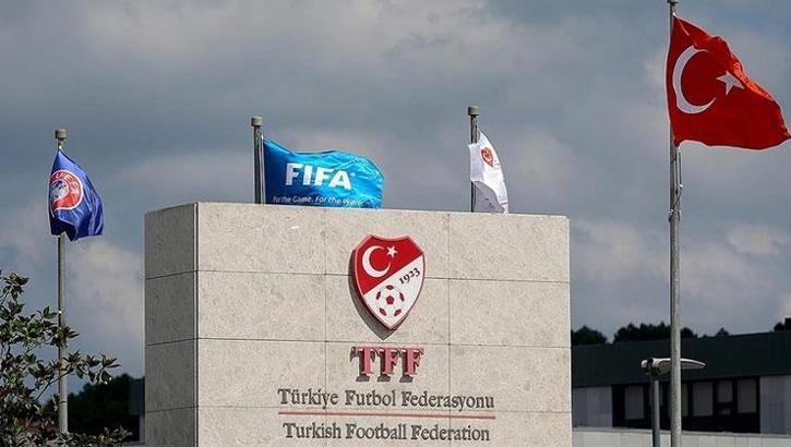 TFF'de istifa depremi!