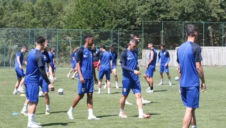 Kosova ekibi Priştine kamp için Türkiye'yi seçti