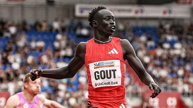Teen phenom Gout Gout shatters Australian record in senior debut