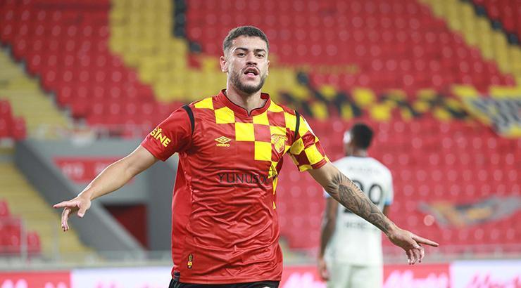 Avrupa'nın transfer gözdesi Romulo!