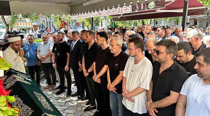 Serdar Topraktepe’nin ağabeyi Ayhan Topraktepe son yolculuğuna uğurlandı