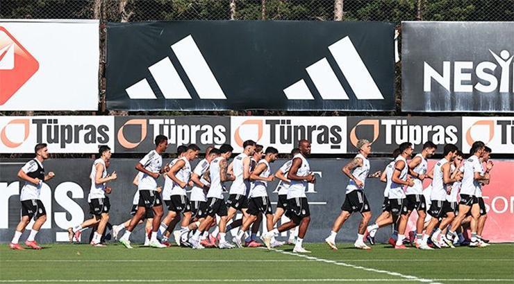 Beşiktaş, yeni sezon hazırlıklarını sürdürdü