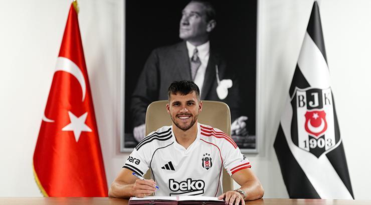 Beşiktaş'ın 188. yabancı futbolcusu Jurasek
