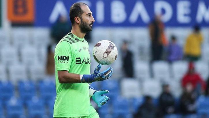 Volkan Babacan, Başakşehir ile uzattı