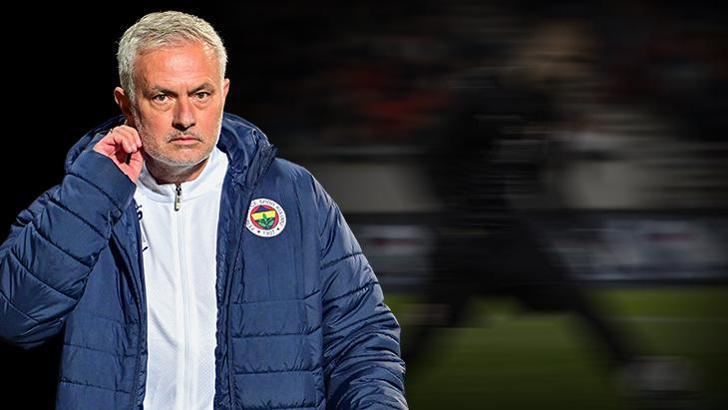 Fenerbahçe'ye 2.02'lik dev kaleci: Mourinho onayı verdi