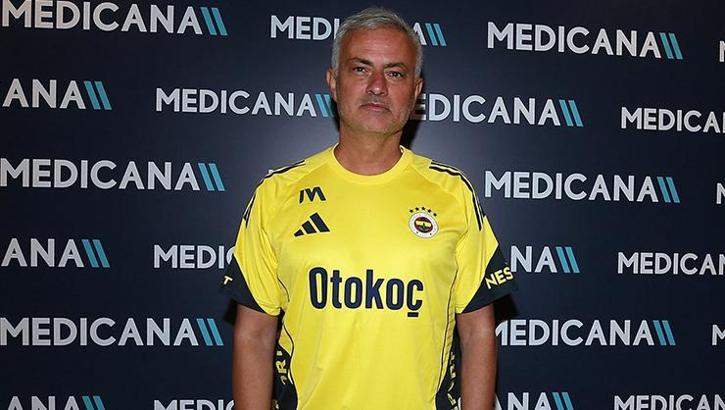 Fenerbahçe'de sağlık kontrolleri başladı