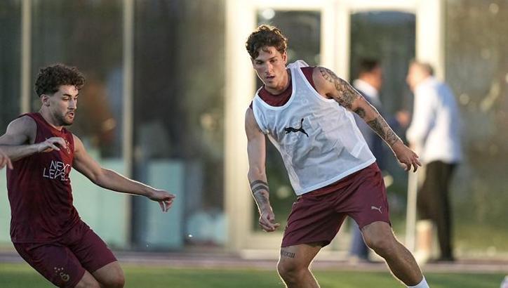 Galatasaray'da dikkatler Zaniolo'da
