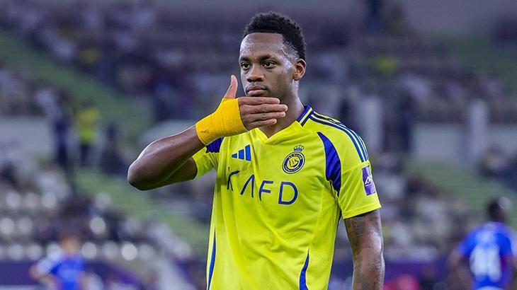 Fenerbahçe lands Jhon Durán on loan six months after £71M transfer