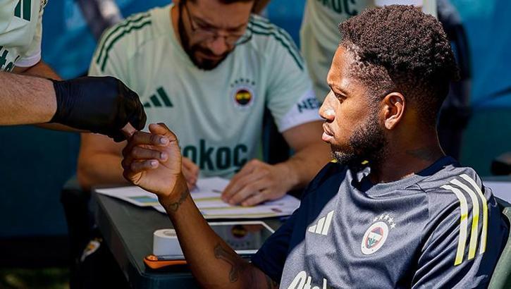 Fenerbahçe'de futbolcular laktat ve kuvvet testlerinden geçti