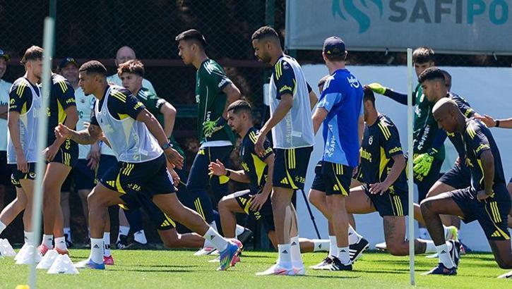 Ve Fenerbahçe top başı yaptı!