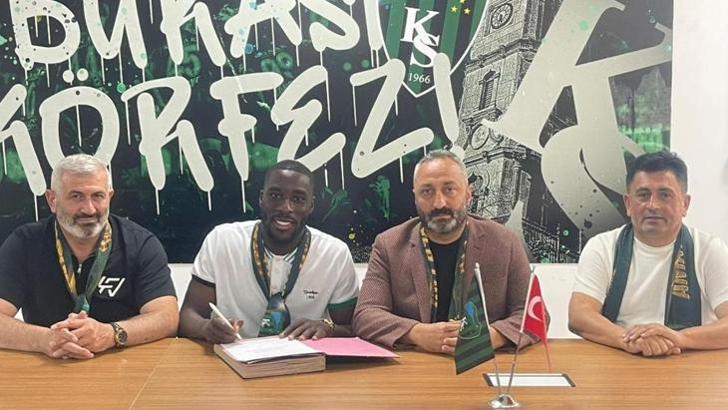Kocaelispor, Massadio Haidara'yı resmen kadrosuna kattı