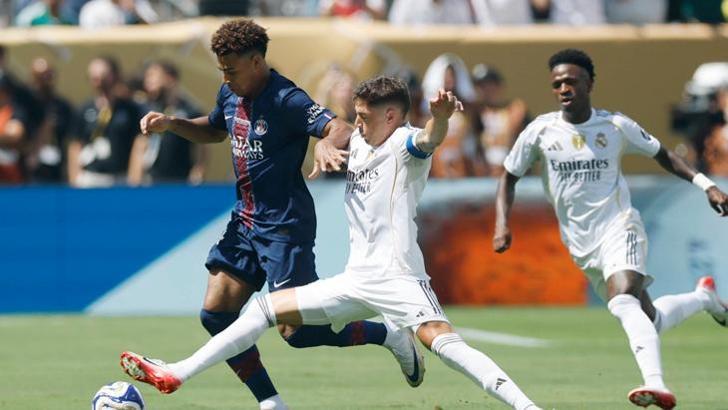 Paris Saint Germain - Real Madrid maçı Canlı Anlatım - PSG Real Madrid maçı kadrosu, skoru ve istatistikleri | Gözler Arda Güler'de...