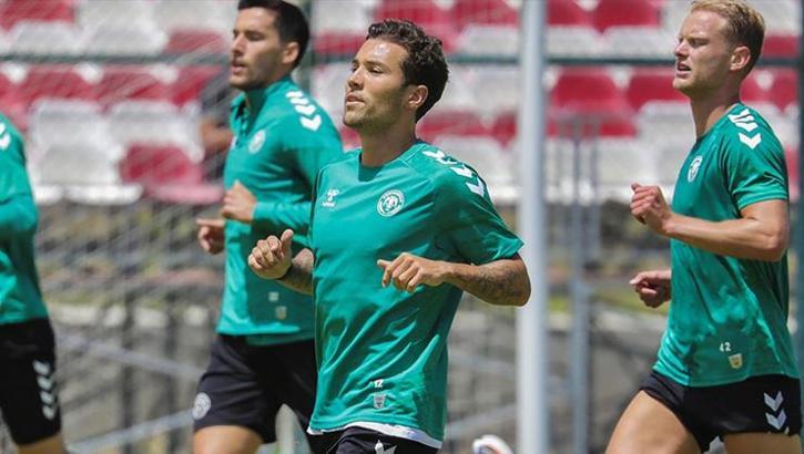 Konyaspor hazırlıklarını sürdürdü