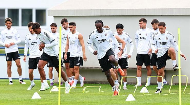Beşiktaş hazırlıklarını sürdürüyor