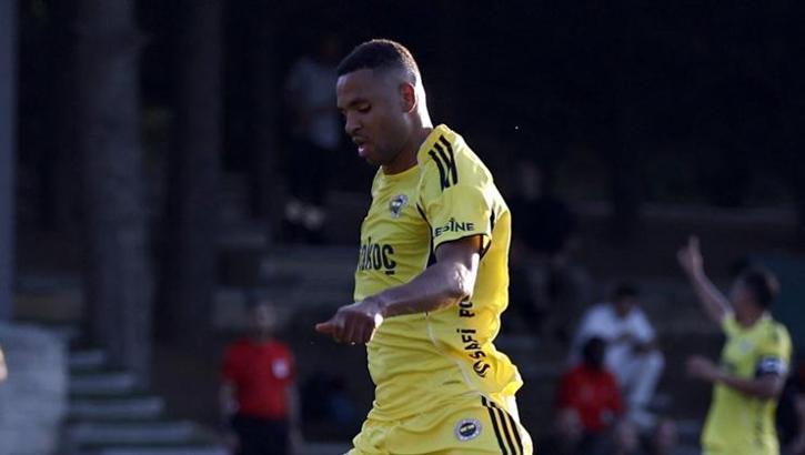 Fenerbahçe'de En Nesyri çok hırslı başladı!