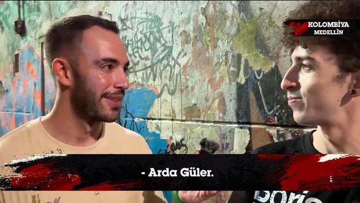 Kolombiyalı gençler Türk futbolculara selam çaktı