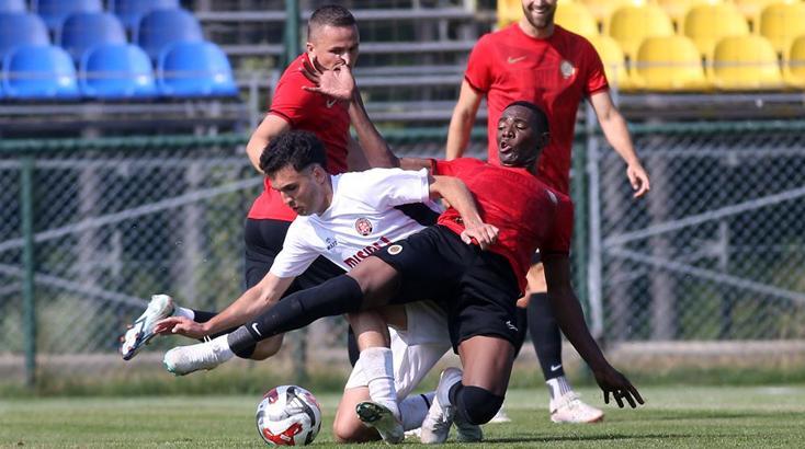 Fatih Karagümrük, hazırlık maçında Gençlerbirliği'ni tek golle geçti