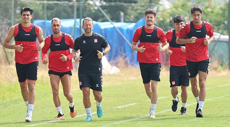Sivasspor hazırlıklarını sürdürüyor