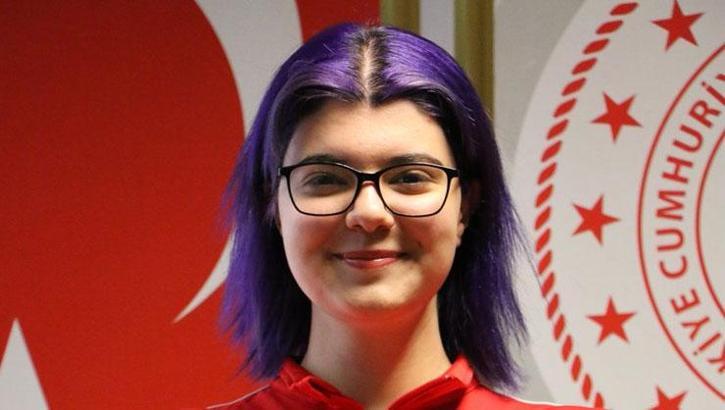 Milli atıcı Elif Berfin Altun altın madalya kazandı