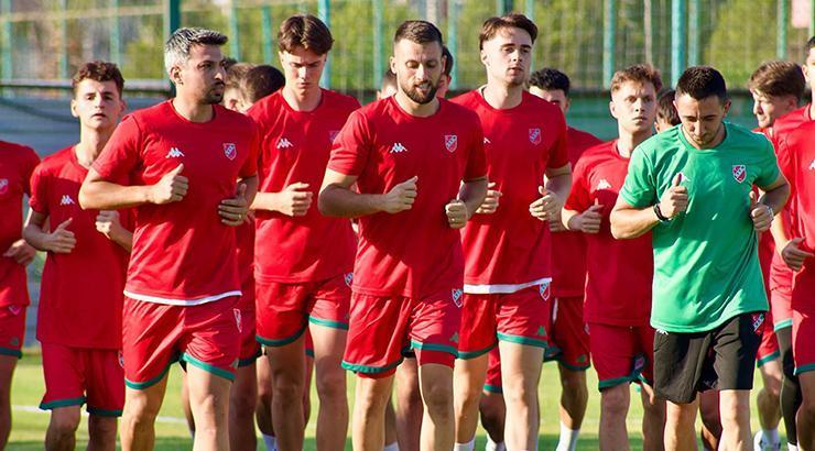 Karşıyaka'da yeni sezon hazırlıkları başladı