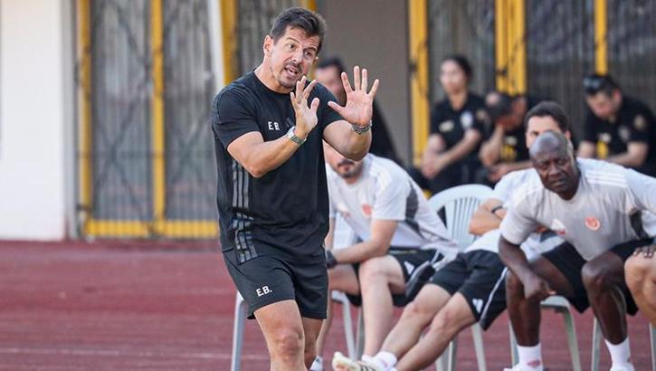 Emre Belözoğlu: 'Antalyaspor belki de tarihinin en zor dönemini yaşıyor'