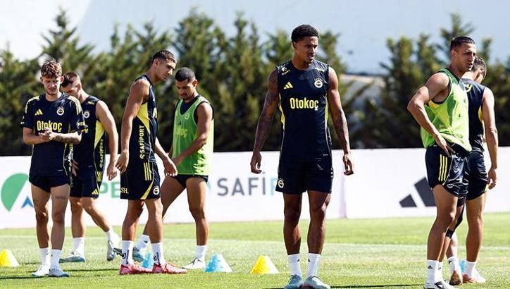 Fenerbahçe hazırlıklara devam ediyor