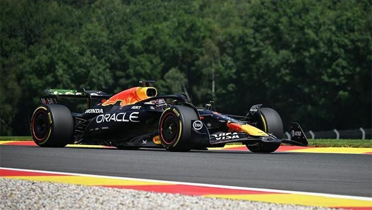 Formula 1 Belçika Grand Prix'si sprint yarışında zafer Verstappen'in
