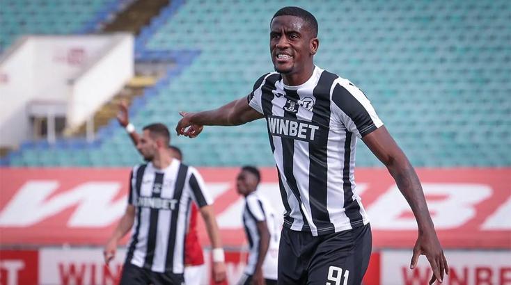 Konyaspor'da Jorge Segura listede