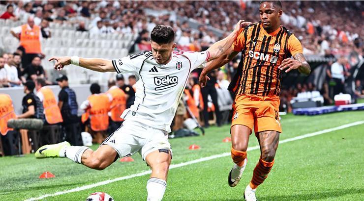 Beşiktaş'ta Rashica krizi!