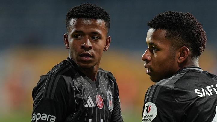 Ayrılık sinyali mi? Beşiktaş'ta Keny Arroyo krizi! Tek hamlede silip attı