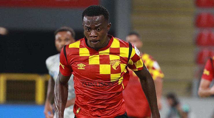 Göztepe'de Dennis'e teklif yağıyor